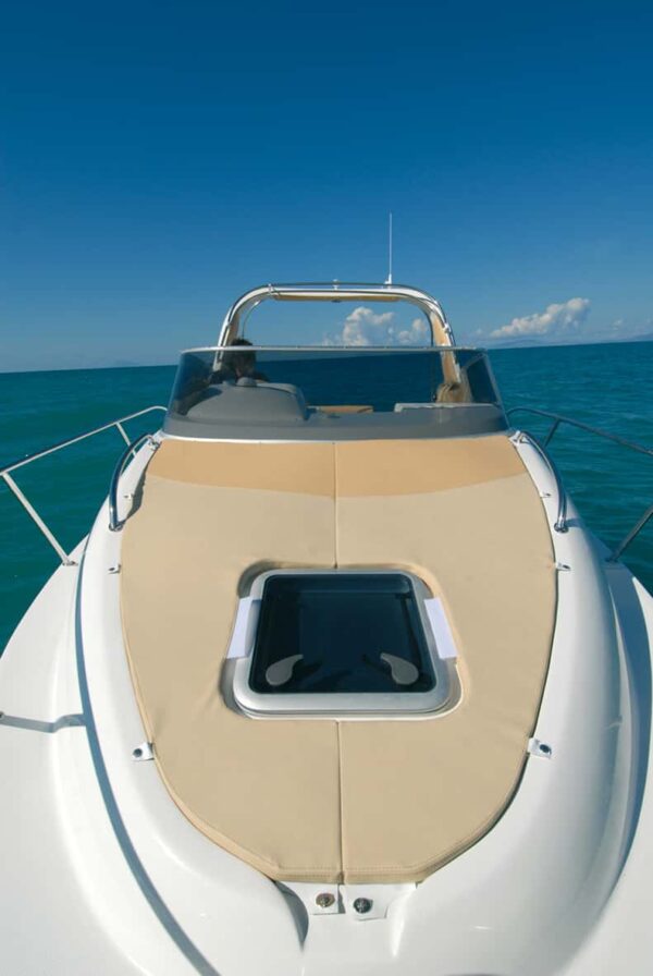 Saver 690 Cabin Sport Nautic Service Lago Di Garda Prendisole Prua3